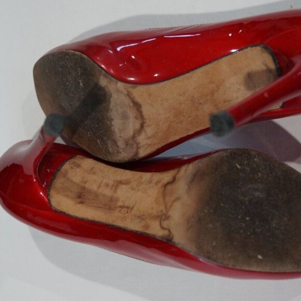 STUART WEITZMAN Women's Red Patent Leather Pump Size 7 1/2 M. - Picture 5 of 8